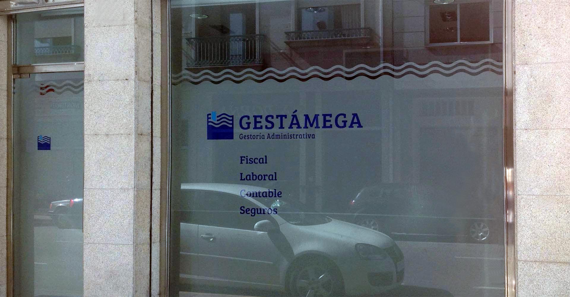 Fachada de gestoría asesoría Gestámega en Verín.